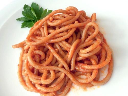 Receta espaguetis con tomate picante